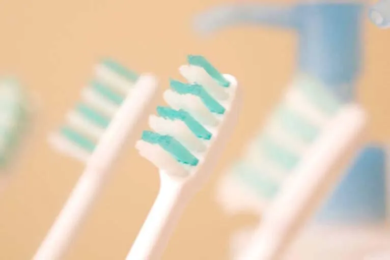 日頃の心がけと早めの対応で虫歯・歯周病を予防しましょう